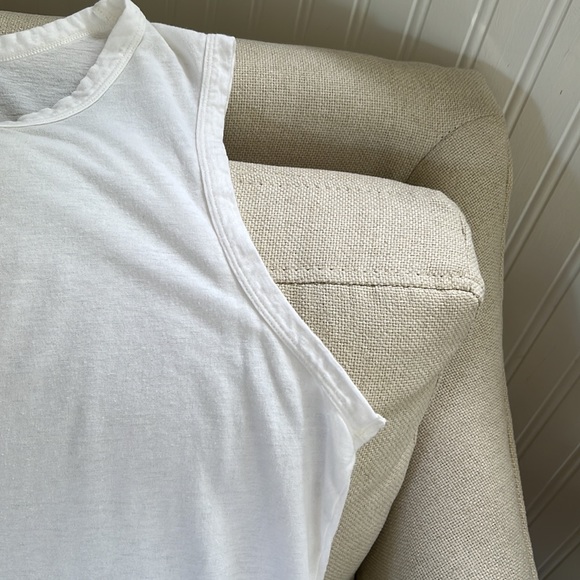 James Perse Textured Cationic Tank - Picture 7 of 8